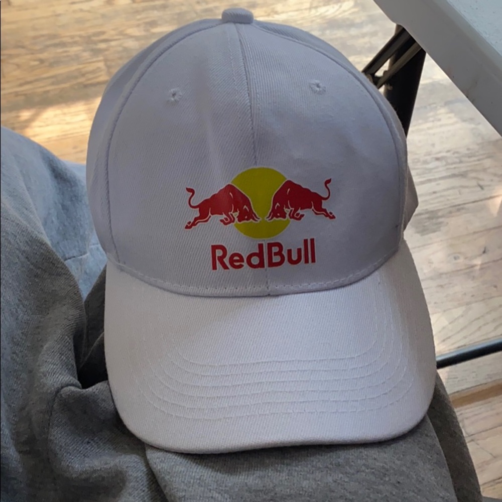 Red Bull Athlete caps white / black